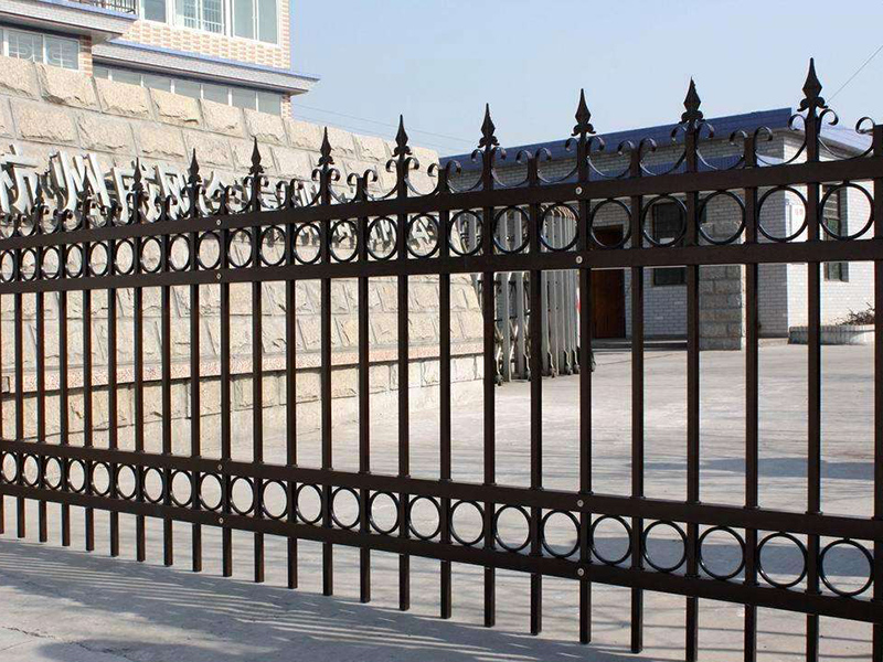 铁艺围墙护栏